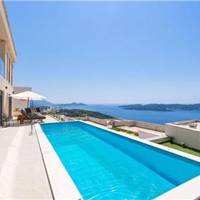 Luxury 4 Bedroom Villa with Infinity Pool, Sauna, Gym, Jacuzzi and Sea Views in Orašac, near Dubrovnik, Sleeps 8